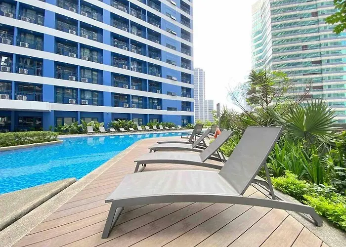 Apartment Modern Classic 1 Bedroom Air Residences Makati *